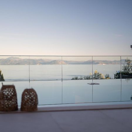 Achillion Luxury Corfu Villa & Suites Perama  Eksteriør billede